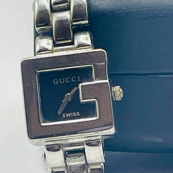Gucci G Series Silver Stainless Steel Watch w/Black Rectangular Dial. 5 1/2 inch - Picture 5 of 9